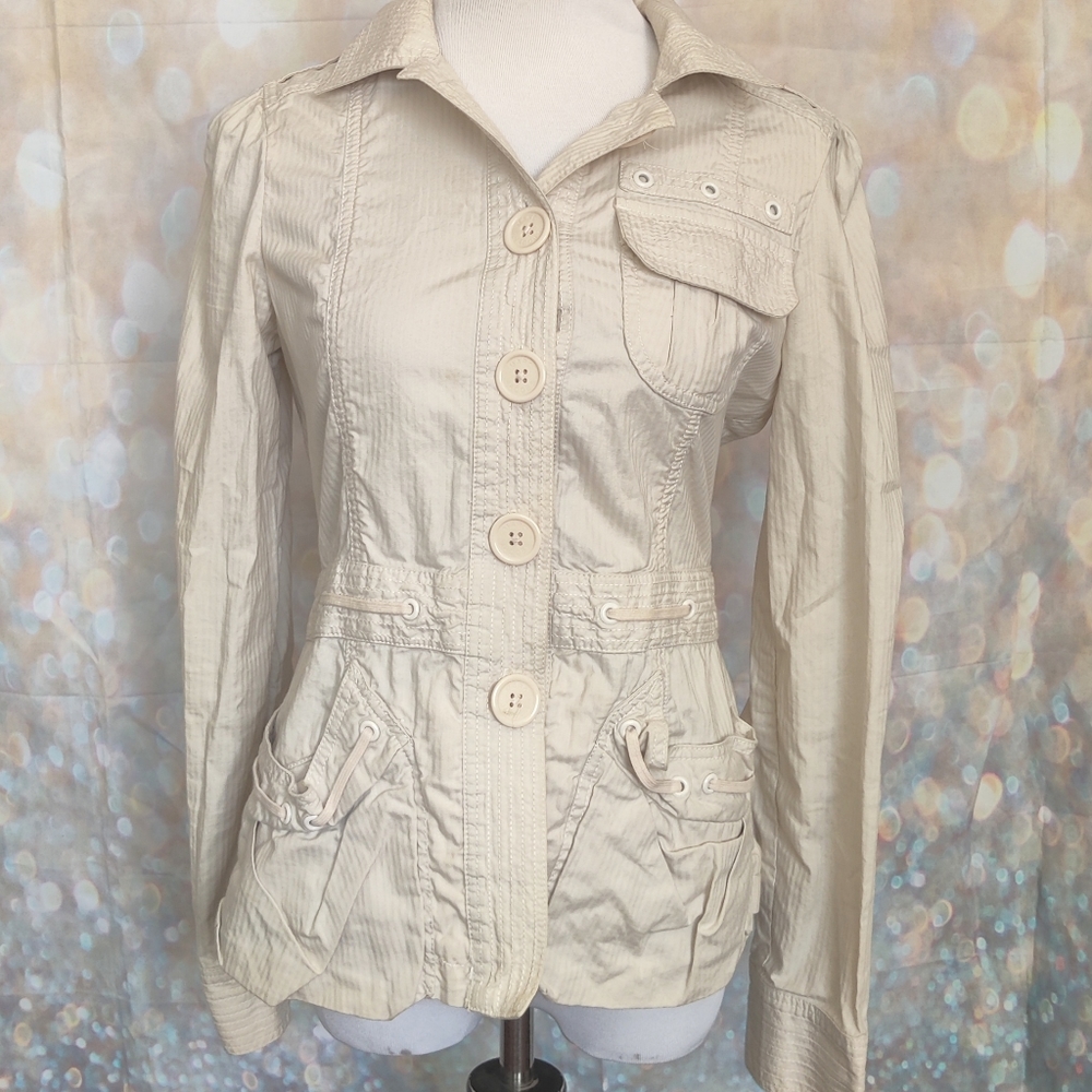 Marc Jacobs Button Down Cream Blouse 6